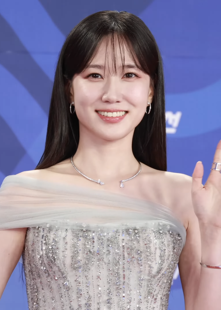 Park Eun-bin人物照片