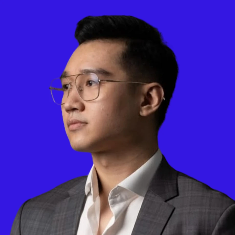 Raymond·苏里亚·陈人物照片