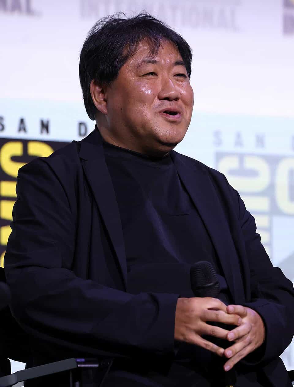 Haruo Sotozaki《影响亚洲》领导力人物介绍的编辑配图