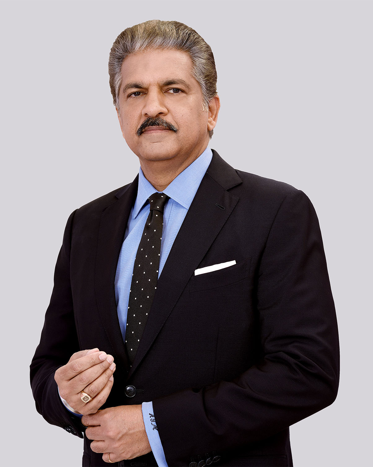 马恒达集团董事长Anand Mahindra