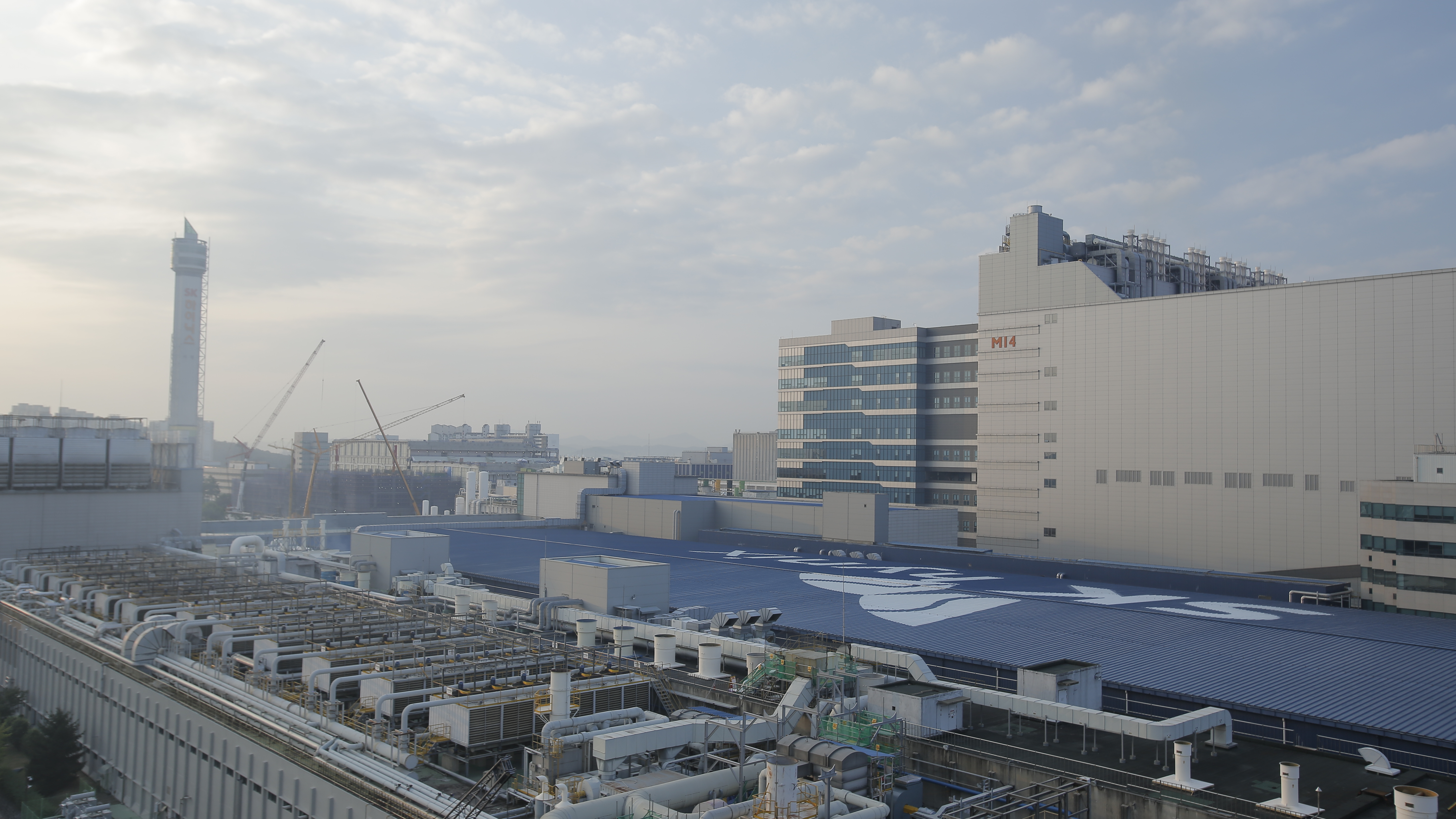 SK海力士韩国利川园区半导体生产设施实景。图片：SK hynix