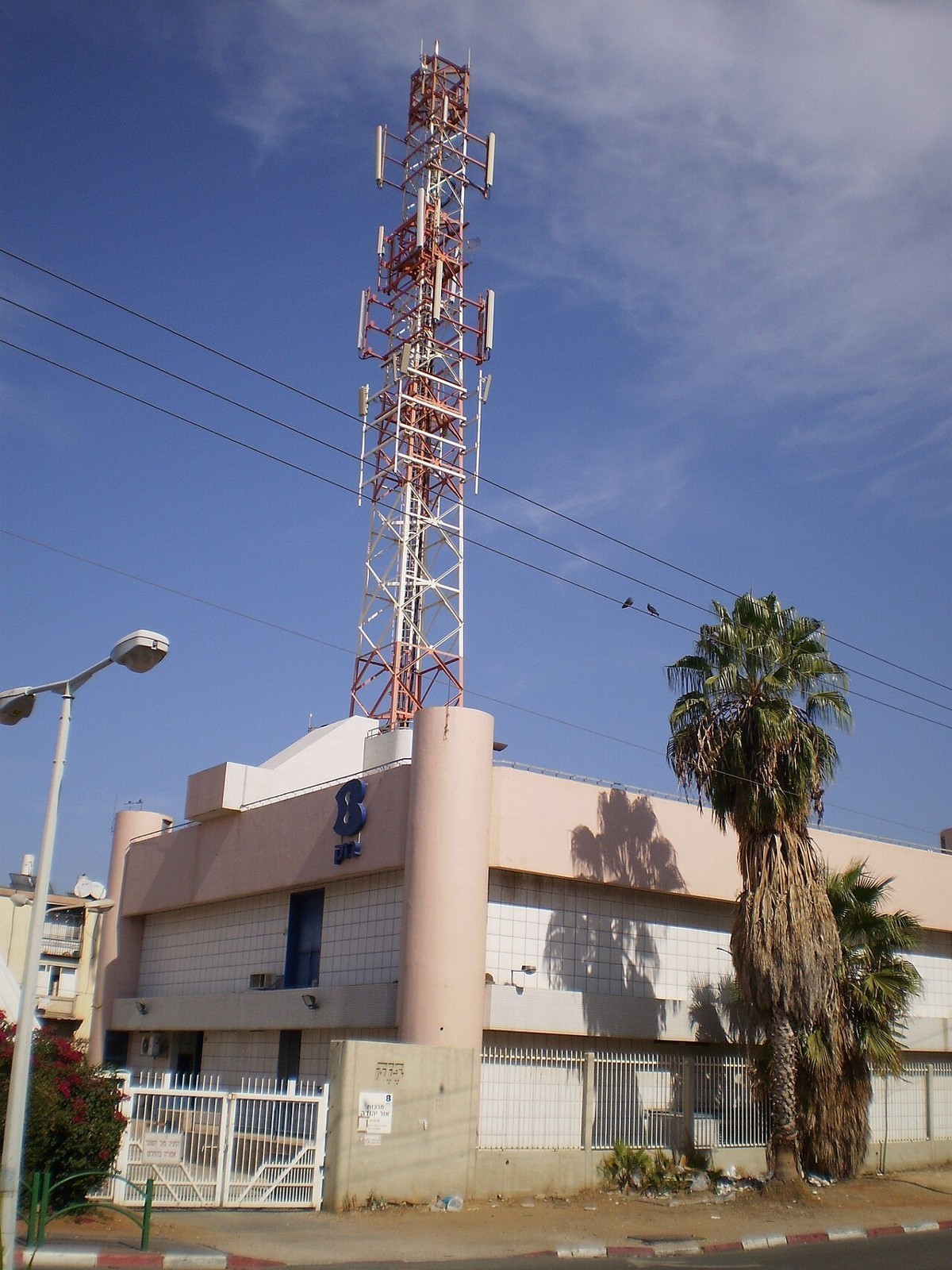 Bezeq 公司实景