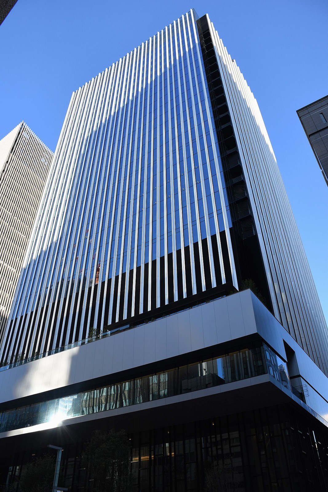 Cosmo Energy Holdings 公司实景