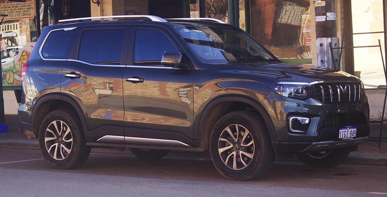 Mahindra & Mahindra 公司实景