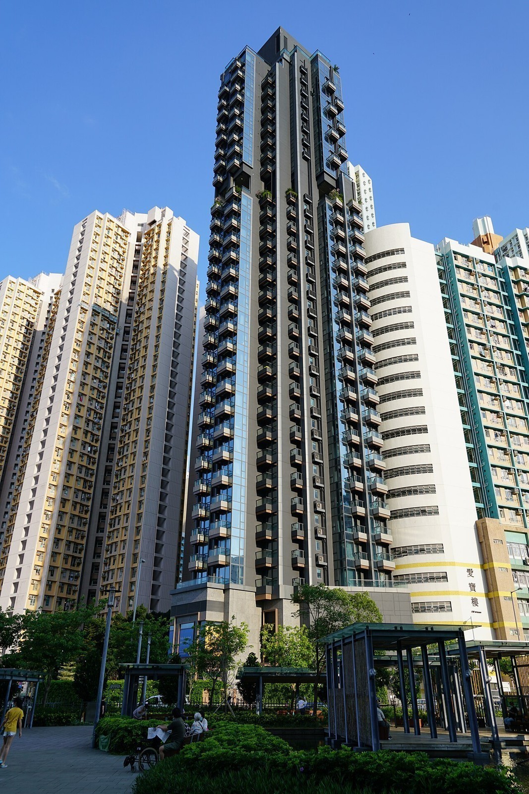 Wing Tai Properties 公司实景