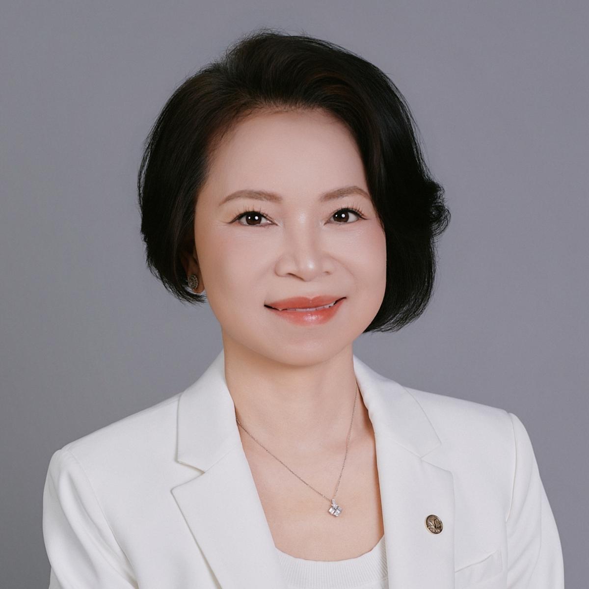 Pham Thu Huong